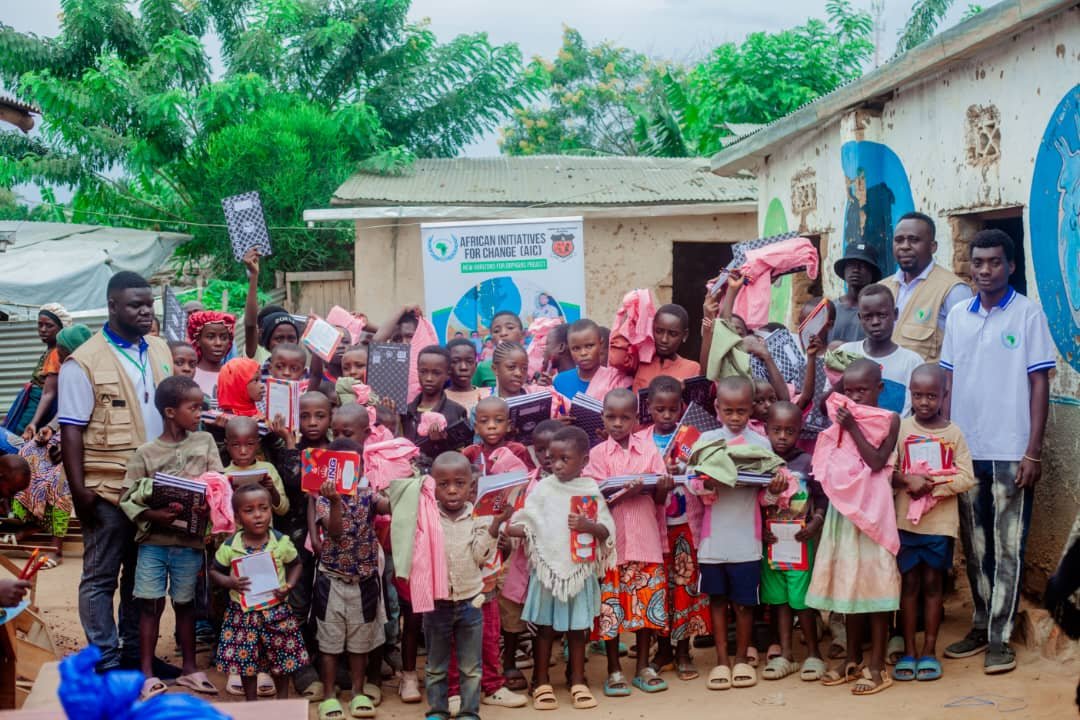 Refugee children and youth discovering hope